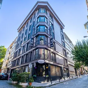 4* Otel La Wisteria Boutique